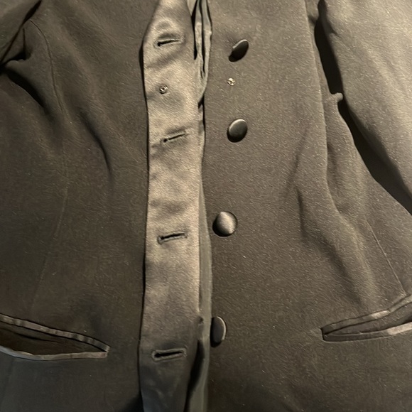 Emanuel Ungaro Vintage Black Blazer with Black Silk Collar and Buttons - Picture 11 of 14